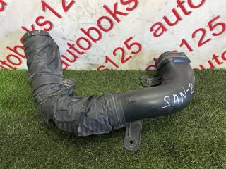 Патрубок воздушного фильтра HYUNDAI Santa Fe CM D4EB 282122B100 1 ракурс