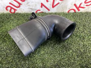 Патрубок воздушного фильтра HYUNDAI Terracan HP J3 28210H1915, 28221H1915 4 ракурс