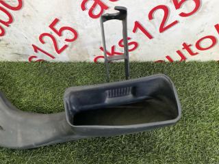Воздухозаборник Chevrolet Cruze J300 F18D4 631048618 5 ракурс