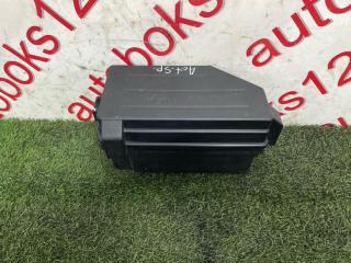 Блок предохранителей SsangYong Actyon Sports D20DT 8239032111, 8441009200 1 ракурс