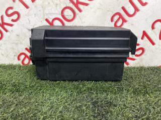 Блок предохранителей SsangYong Actyon Sports D20DT 8239032111, 8441009200 2 ракурс