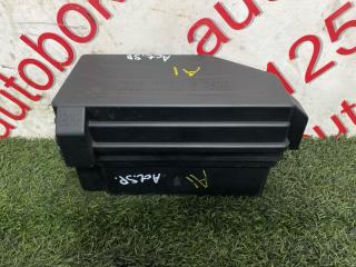 Блок предохранителей SsangYong Actyon Sports D20DT 8239032111, 8441009200 1 ракурс
