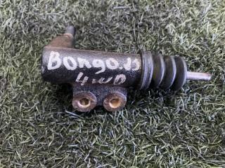 Рабочий цилиндр сцепления Kia Bongo PU J3 2 ракурс