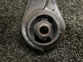 Подушка редуктора правая передняя SsangYong Actyon Sports D20DT 4160109000 3 ракурс Подушка редуктора правая передняя SsangYong Actyon Sports D20DT 4160109000 3 ракурс