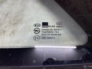 Стекло собачника правое заднее Kia Sorento BL D4CB 43R000070 3 ракурс