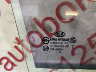 Стекло двери правое переднее Kia Soul AM G4FC 43R000381 2 ракурс Стекло двери правое переднее Kia Soul AM G4FC 43R000381 2 ракурс