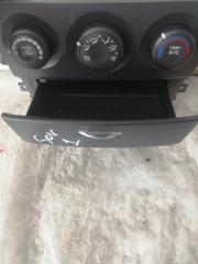 Блок управления климат-контролем Kia Sorento BL D4CB 972503EXXX 2 ракурс