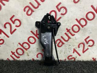 Замок капота Kia Sorento 2008