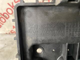 Подставка под аккумулятор HYUNDAI Santa Fe CM D4EB 371502B100 3 ракурс