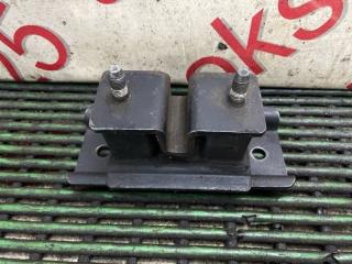 Подушка кпп SsangYong Musso Sports FJ OM662 (662 920) 4 ракурс