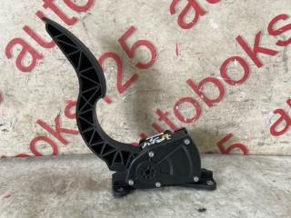 Педаль газа HYUNDAI Santa Fe CM D4EB 327262B100, DLS0776A2B110 2 ракурс Педаль газа HYUNDAI Santa Fe CM D4EB 327262B100, DLS0776A2B110 2 ракурс