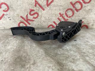 Педаль газа HYUNDAI Santa Fe CM D4EB 327262B100, DLS0776A2B110 3 ракурс Педаль газа HYUNDAI Santa Fe CM D4EB 327262B100, DLS0776A2B110 3 ракурс