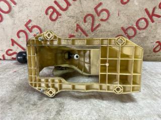 Ручка кпп Hyundai Grand Starex TQ D4CB 437004HXXX 1 ракурс Ручка кпп Hyundai Grand Starex TQ D4CB 437004HXXX 1 ракурс