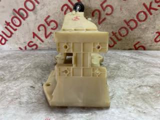 Ручка кпп Hyundai Grand Starex TQ D4CB 437004HXXX 4 ракурс Ручка кпп Hyundai Grand Starex TQ D4CB 437004HXXX 4 ракурс