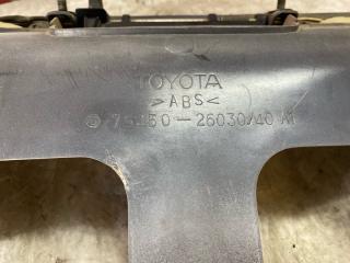 Накладка на багажник Toyota Hiace Regius RCH47 3RZ-FE 7545026030 3 ракурс