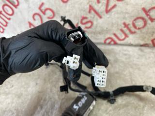 Проводка двери правая передняя Kia SOUL AM G4FC 916152K060, 919812K500 3 ракурс