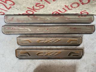 Накладка на порог MAZDA CX7 ER L3VDT 2 ракурс Накладка на порог MAZDA CX7 ER L3VDT 2 ракурс