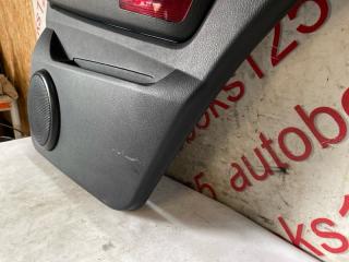 Обшивка дверей правая задняя SsangYong Rexton GAB D27DT 7224008B00 4 ракурс