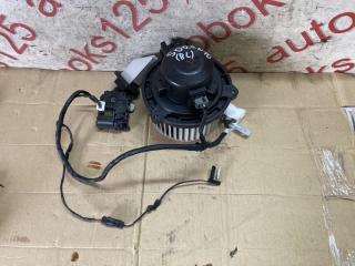 Мотор печки Kia Sorento BL D4CB B308830230, A0540222C, B302234281, B400730710C1 1 ракурс Мотор печки Kia Sorento BL D4CB B308830230, A0540222C, B302234281, B400730710C1 1 ракурс
