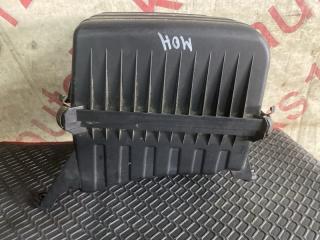 Корпус воздушного фильтра Kia Mohave HM D6EA 281102J100 3 ракурс
