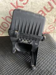 Корпус воздушного фильтра Kia Mohave HM D6EA 281102J100 4 ракурс