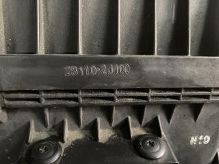 Корпус воздушного фильтра Kia Mohave HM D6EA 281102J100 5 ракурс