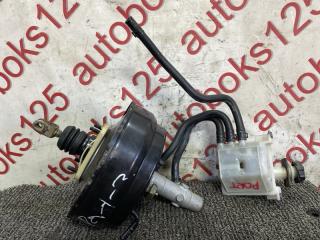 Главный тормозной цилиндр Hyundai Porter D4CB 586004F000, 586104F000, 591514F000 2 ракурс Главный тормозной цилиндр Hyundai Porter D4CB 586004F000, 586104F000, 591514F000 2 ракурс