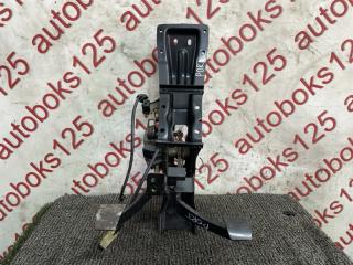 Педаль сцепления Hyundai Porter D4CB 1 ракурс