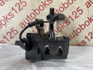 Педаль тормоза Hyundai Santa Fe CM D4EB 327152B500, 328204D600 4 ракурс