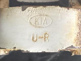 Петля дверная правая передняя Kia Bongo PU J3 4 ракурс