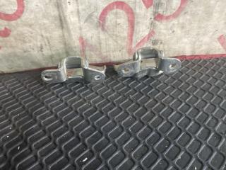 Петля дверная левая передняя Kia Bongo PU J3 2 ракурс Петля дверная левая передняя Kia Bongo PU J3 2 ракурс