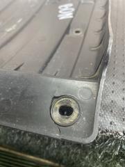 Брызговик левый передний Kia Bongo PU J3 868104E000 5 ракурс