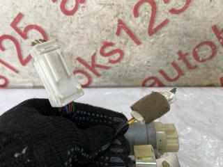 Замок зажигания SsangYong Rexton RJN D27DT 8711008B00, 462100800D 5 ракурс