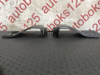 Крепление радиатора Kia Bongo PU J3 253353E000 4 ракурс Крепление радиатора Kia Bongo PU J3 253353E000 4 ракурс