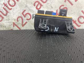Блок предохранителей Kia Bongo PU J3 913704E192 3 ракурс