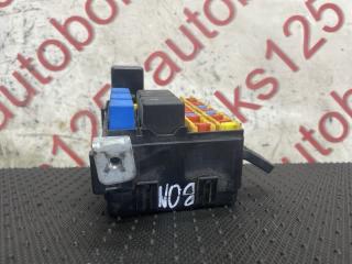 Блок предохранителей Kia Bongo PU J3 913704E200 4 ракурс