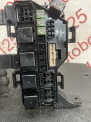 Блок предохранителей правый Hyundai Grand Starex TQ D4CB 919504H610, 919504H200 4 ракурс