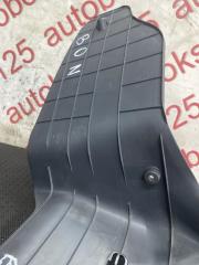 Пластик салона Kia Bongo PU J3 847604E000 3 ракурс