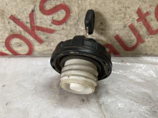 Крышка топливного бака Kia Bongo PU J3 3 ракурс