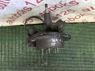 Ступица левая задняя Hyundai Santa Fe CM D4EB 2 ракурс