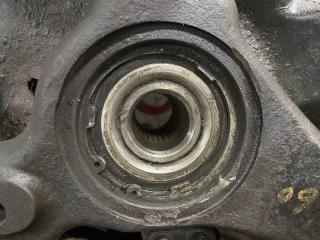 Ступица правая передняя Kia Mohave HM D6EA 956702J010 5 ракурс