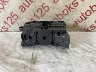 Блок предохранителей Daewoo Winstorm KLAC Z20S 96821095 5 ракурс Блок предохранителей Daewoo Winstorm KLAC Z20S 96821095 5 ракурс