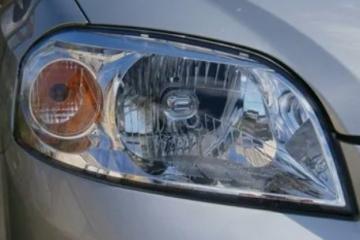Стекло фары правое Chevrolet Aveo 1 2006-2011