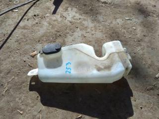 Бачок омывателя Renault Logan 2008