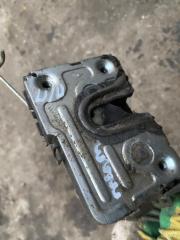 Замок боковой двери передний правый Renault Logan 2011