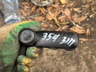 Запчасть ручка стеклоподъемника задняя правая Renault Logan 2012