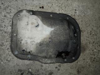 Запчасть поддон двигателя Toyota Rav 4 2011