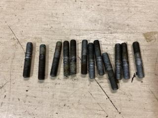 Запчасть шпилька головки блока цилиндров Renault Logan 2008