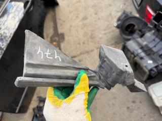 Запчасть шумоизоляция BMW X5 2009