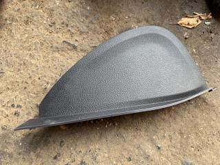 Запчасть накладка на торпедо правая BMW X5 2009